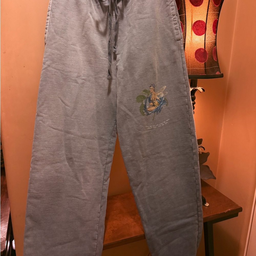 Boys Lie Gray Sweatpants with Fairy Design